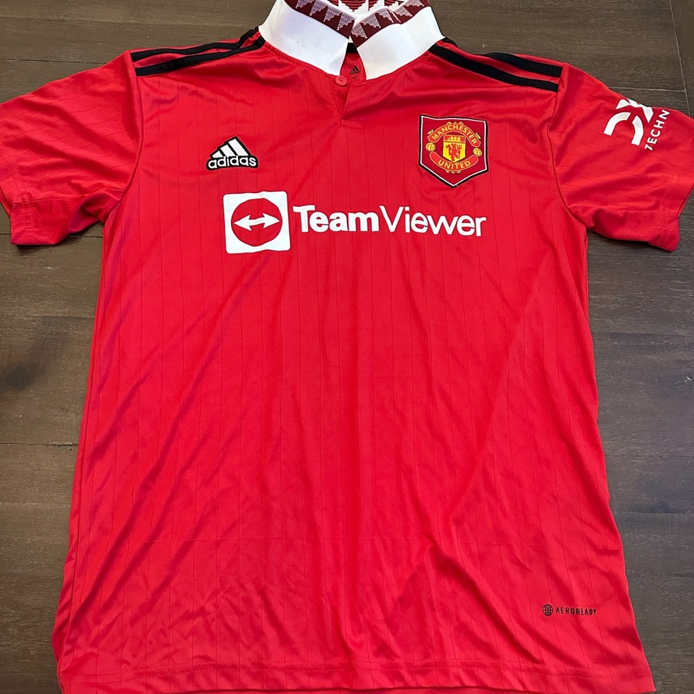 Manchester United Red Adidas Men's Shirt